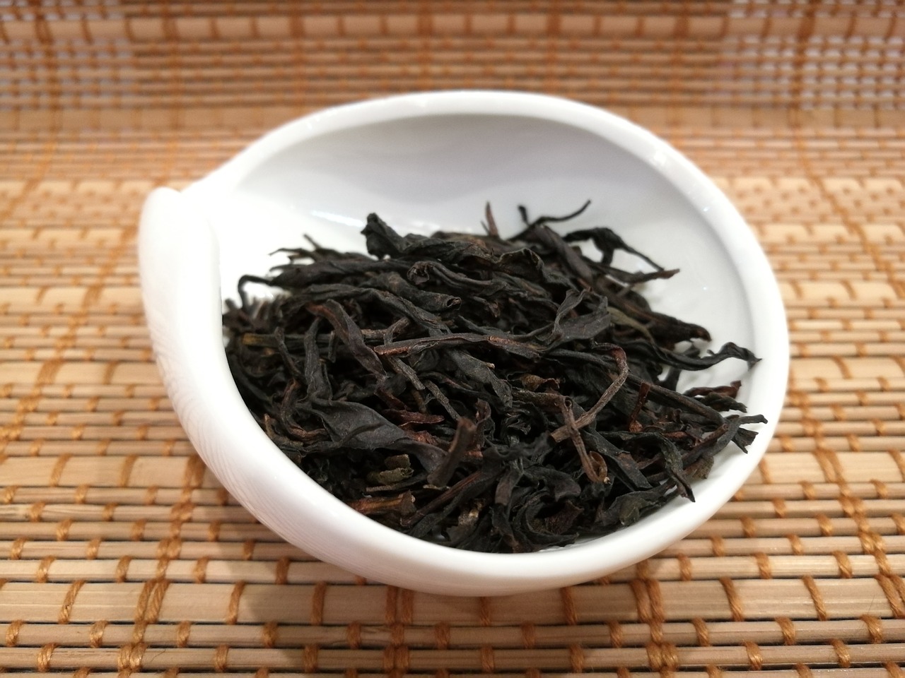 single clump tea oolong tea areas fragrance free photo