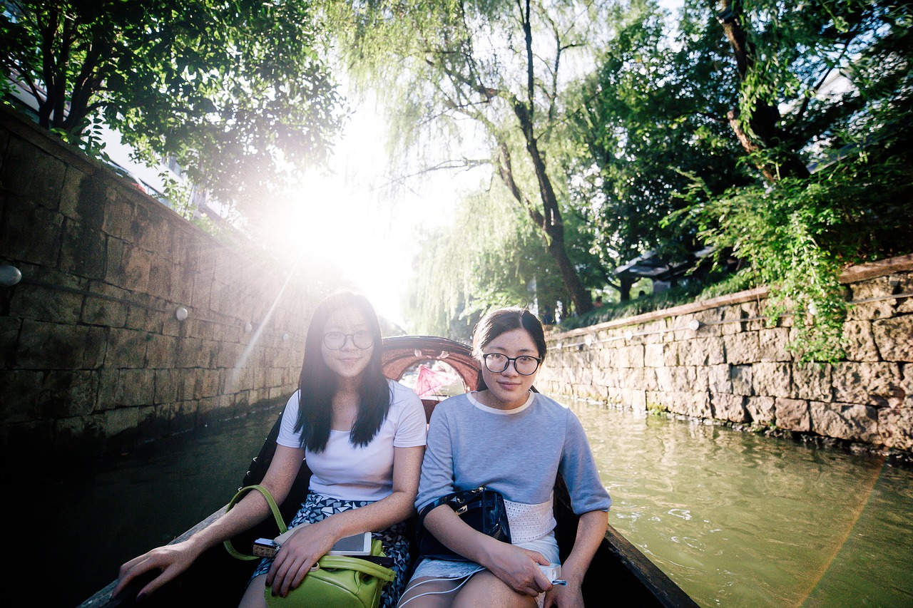 sisters boat backlighting free photo