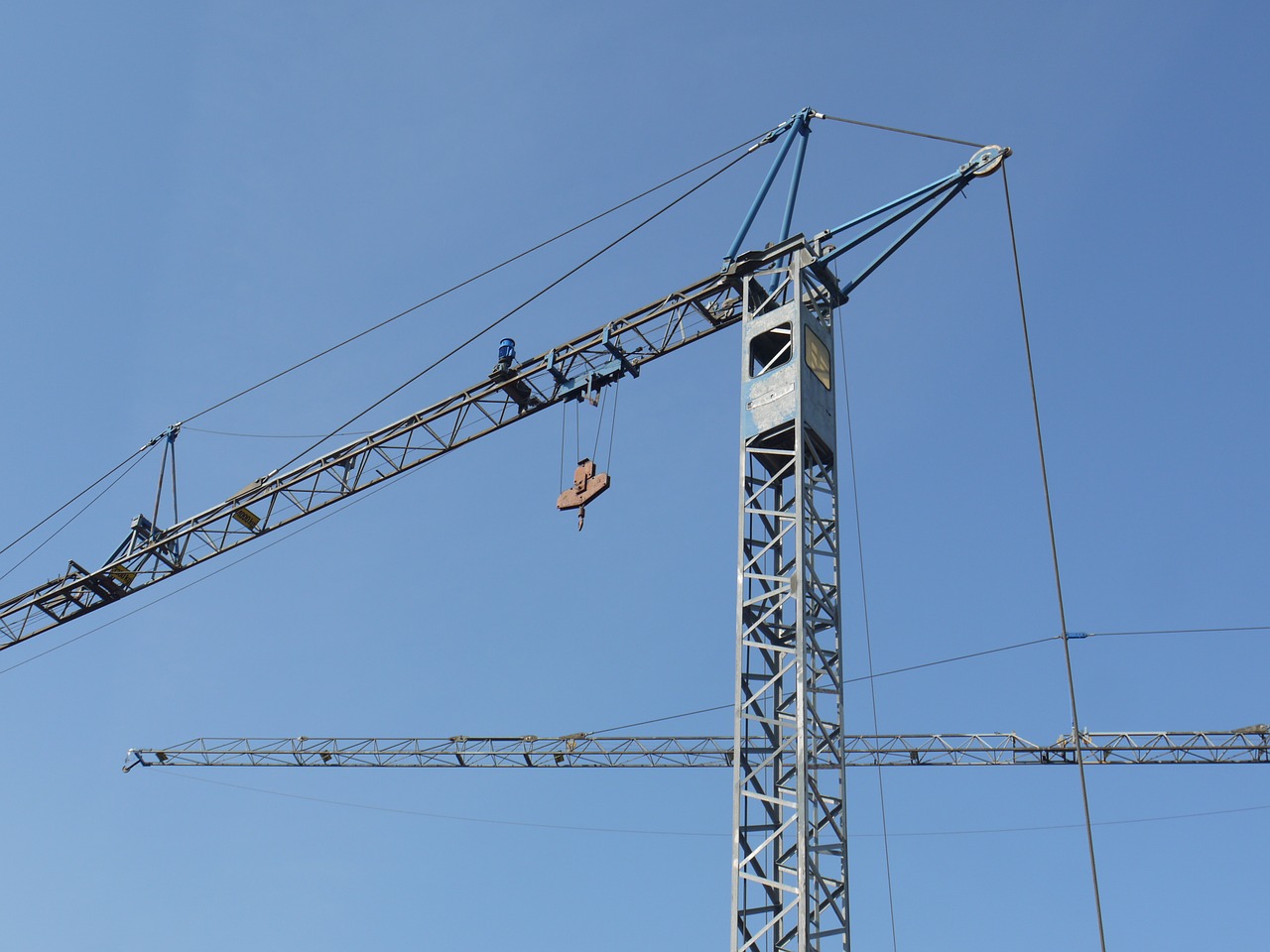 site crane house construction free photo