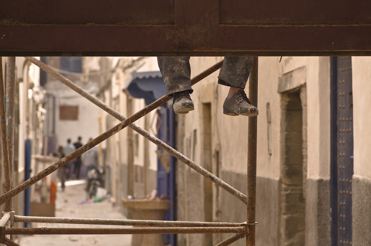 site feet construction workers free photo