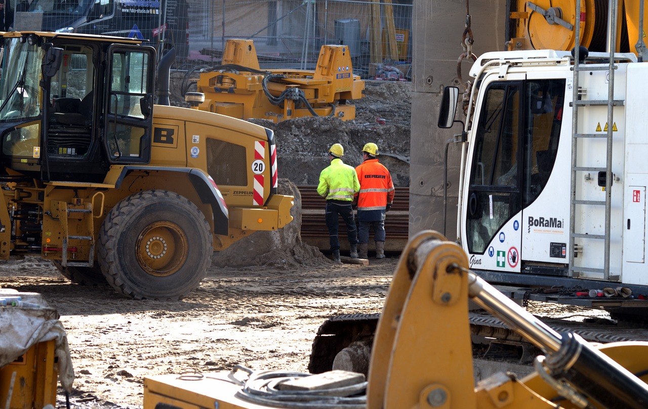 site  engineer  construction machinery free photo