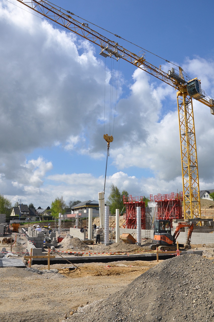 site  building  crane free photo