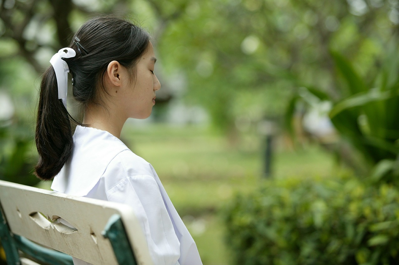 sitting woman girl free photo