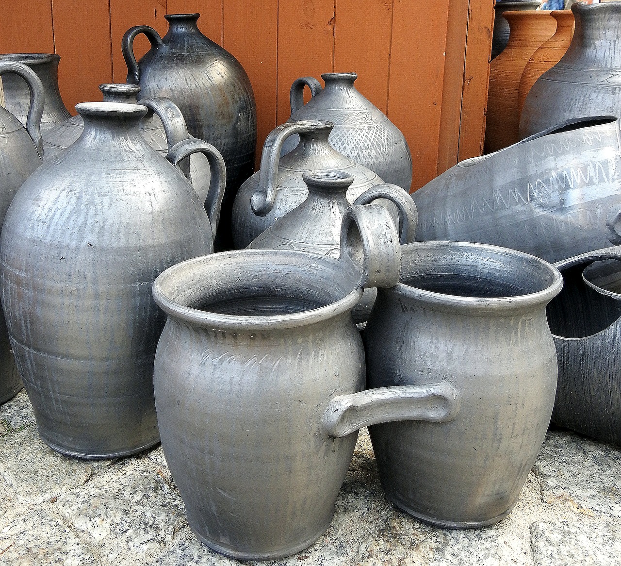 siwaki  pottery  ceramics free photo