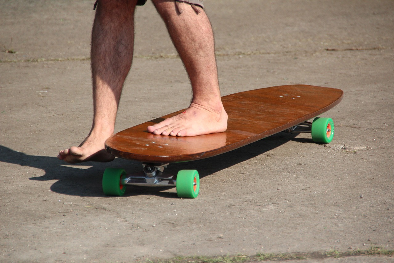 skate board roll free photo