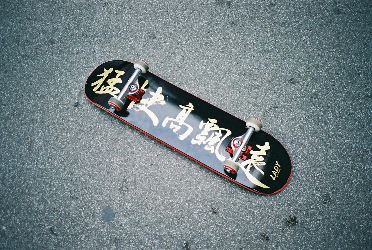 skateboard wheels street free photo