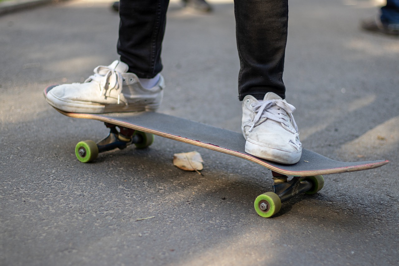 skateboard  rider  wheels free photo