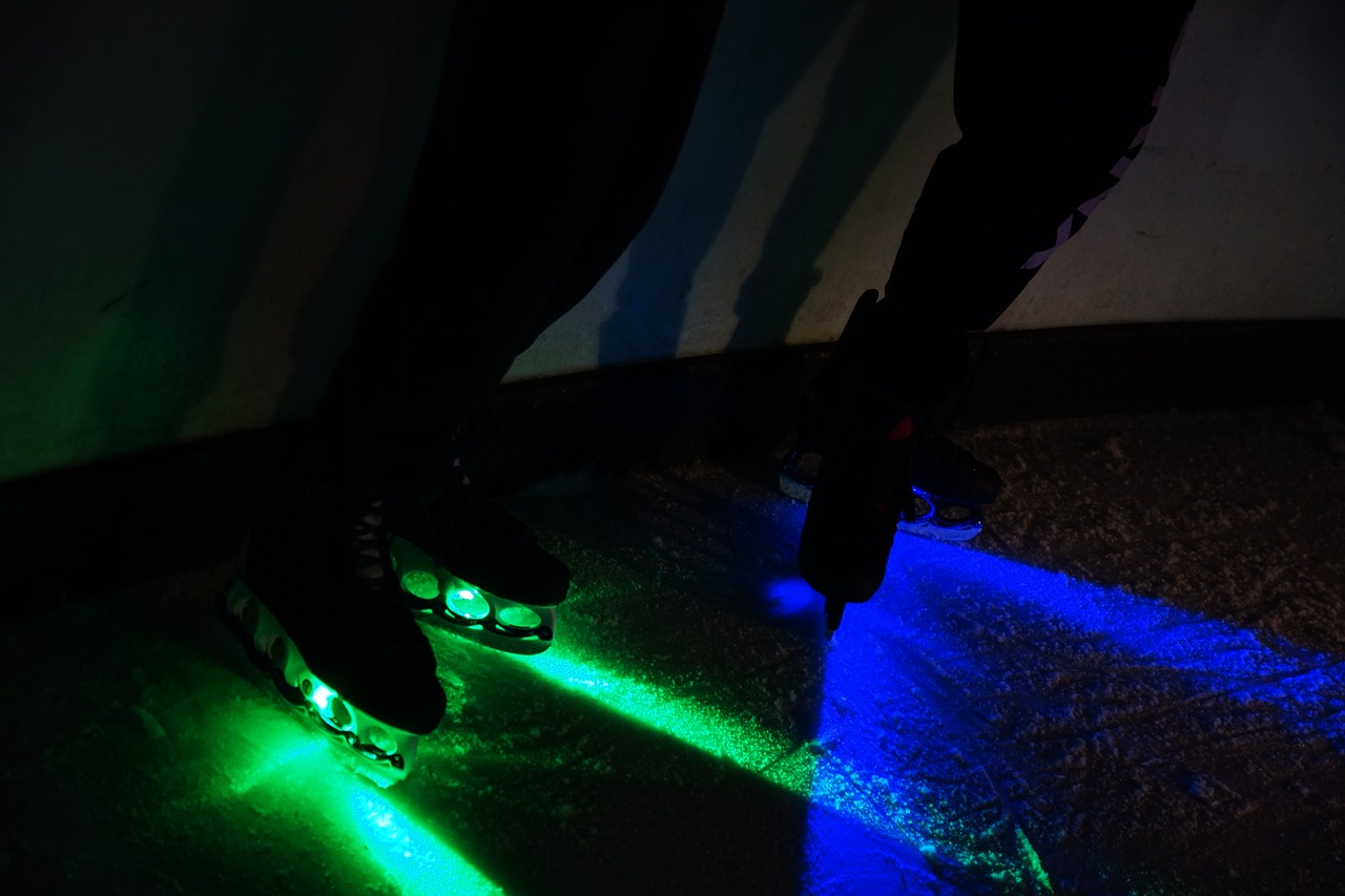 skates ice light free photo