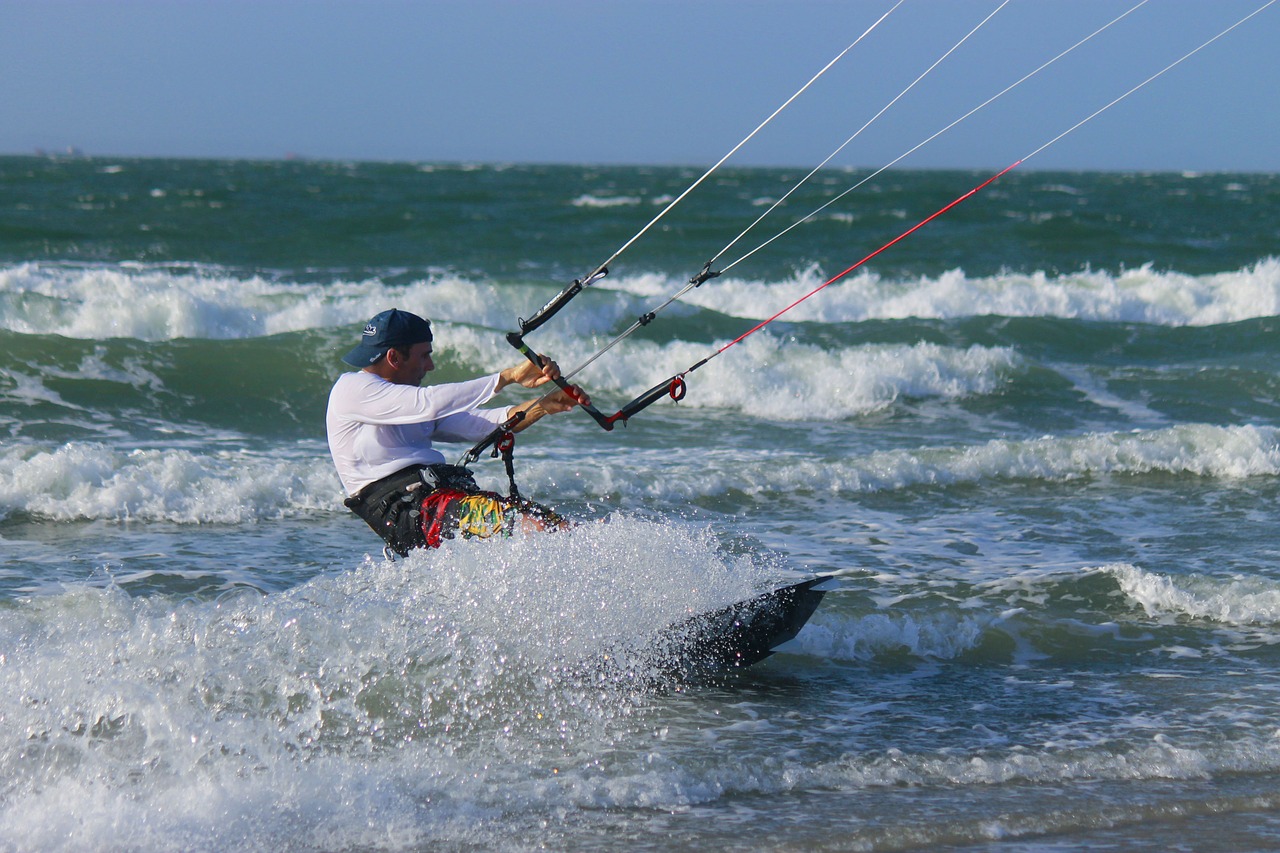 kitesurfing sea sport free photo
