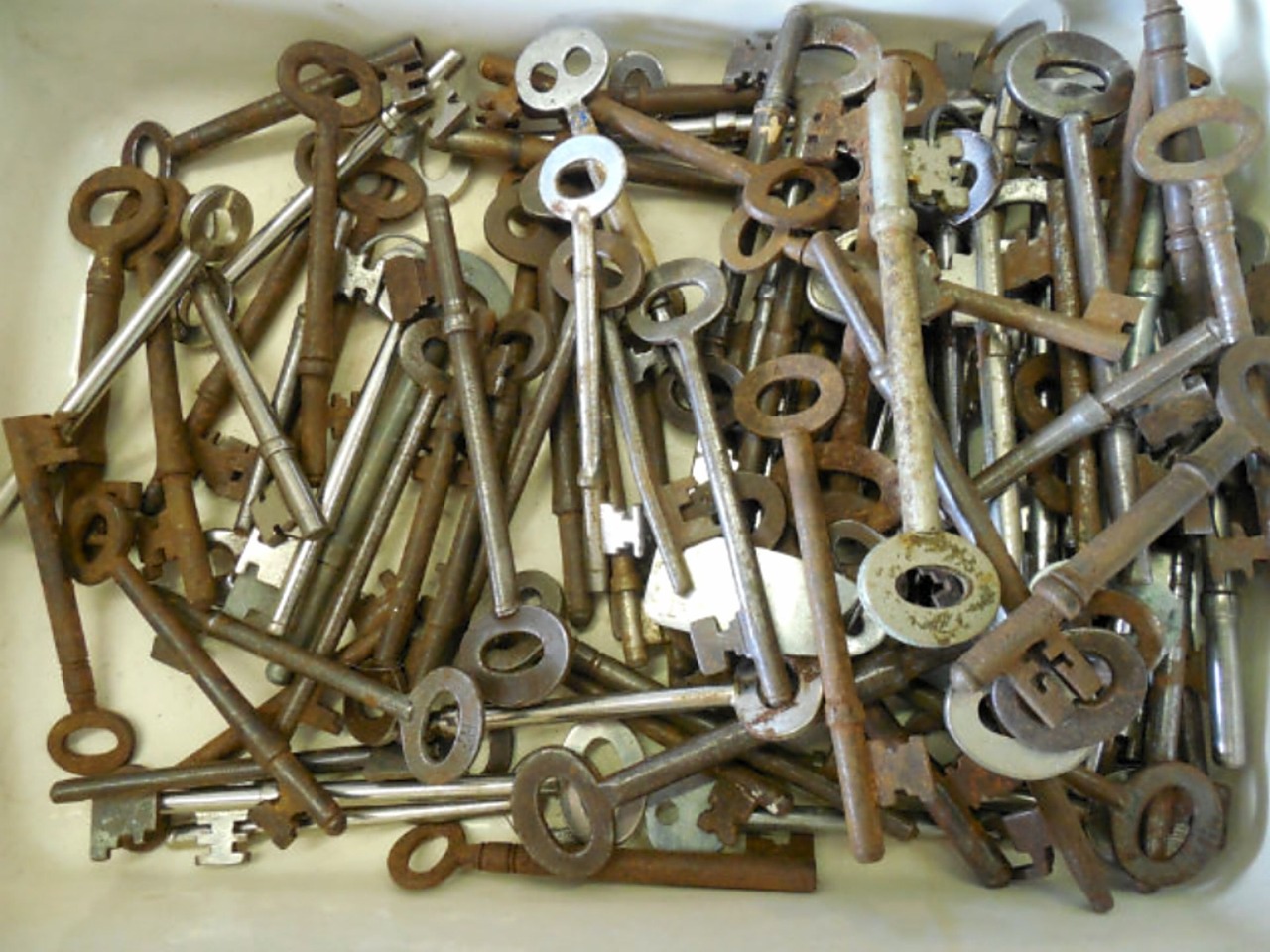 skeleton keys antique free photo