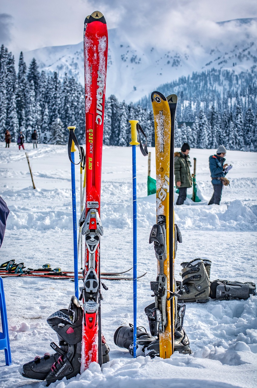 ski ski boots equipment free photo