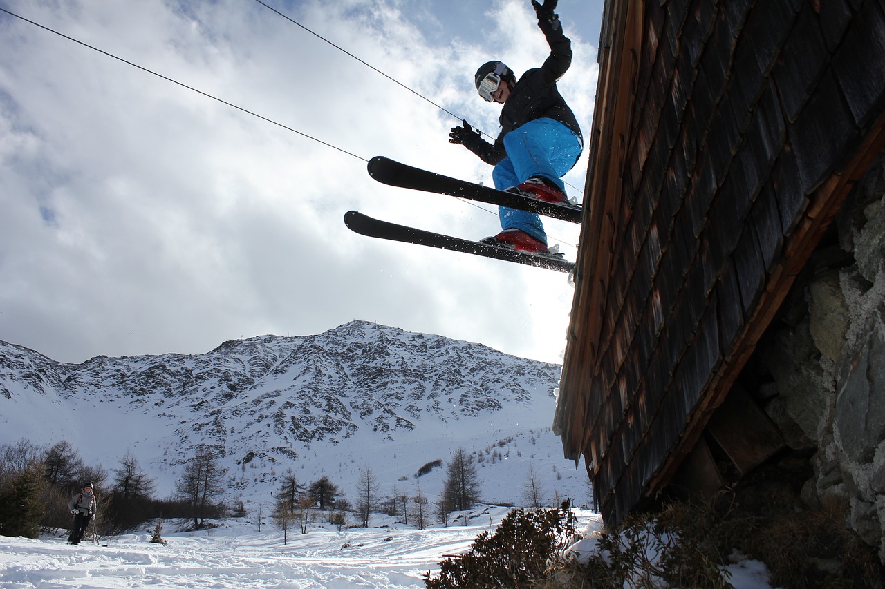 ski jump snow free photo