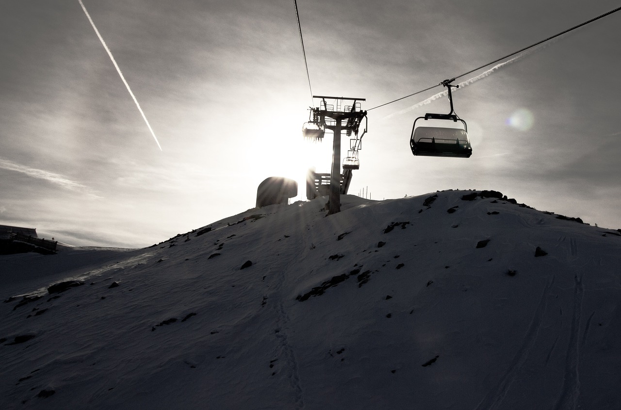 ski  lift  skiing free photo