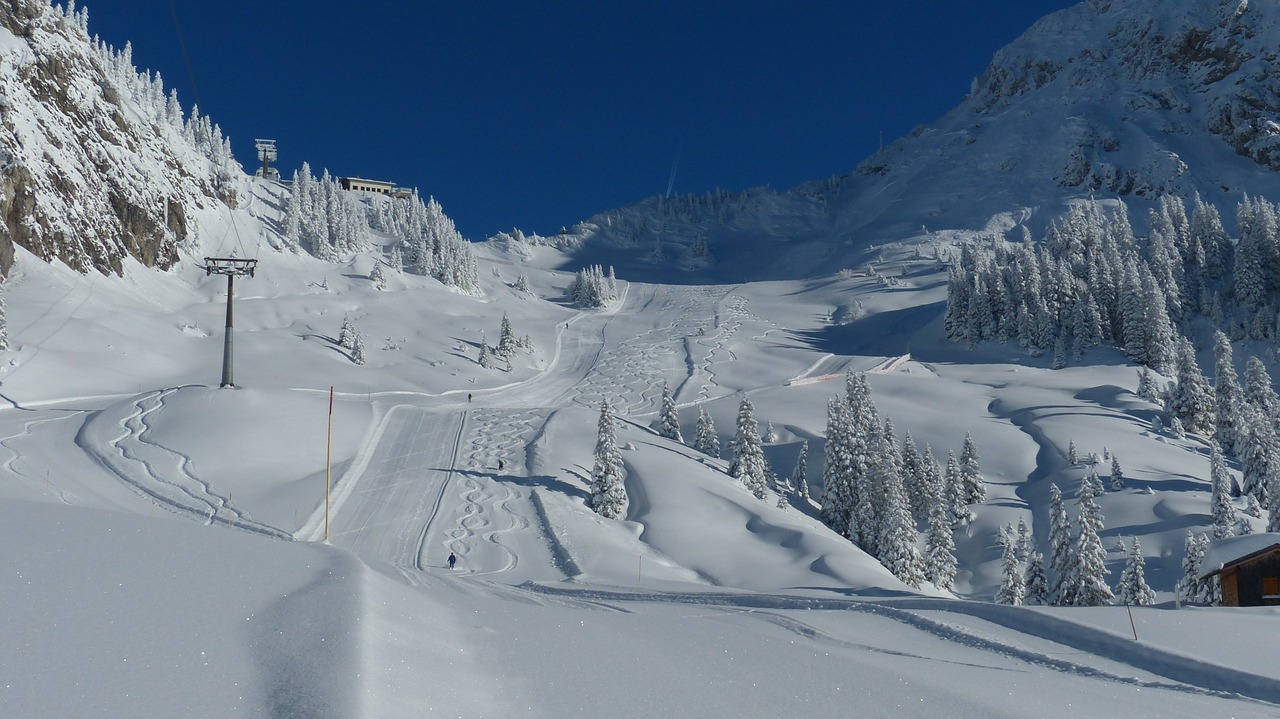 ski run skiing ski slope free photo