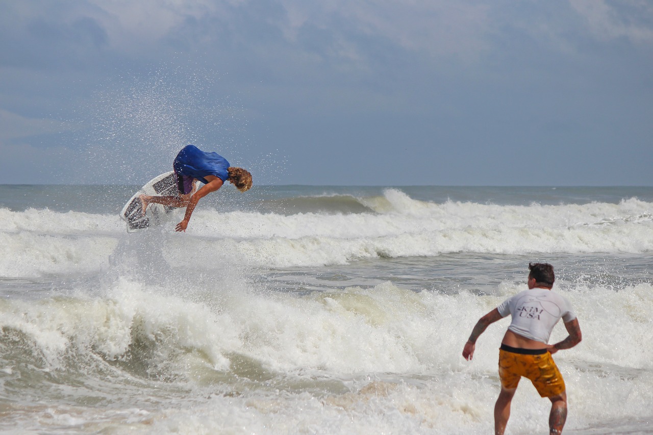 skimboard  obx  waves free photo