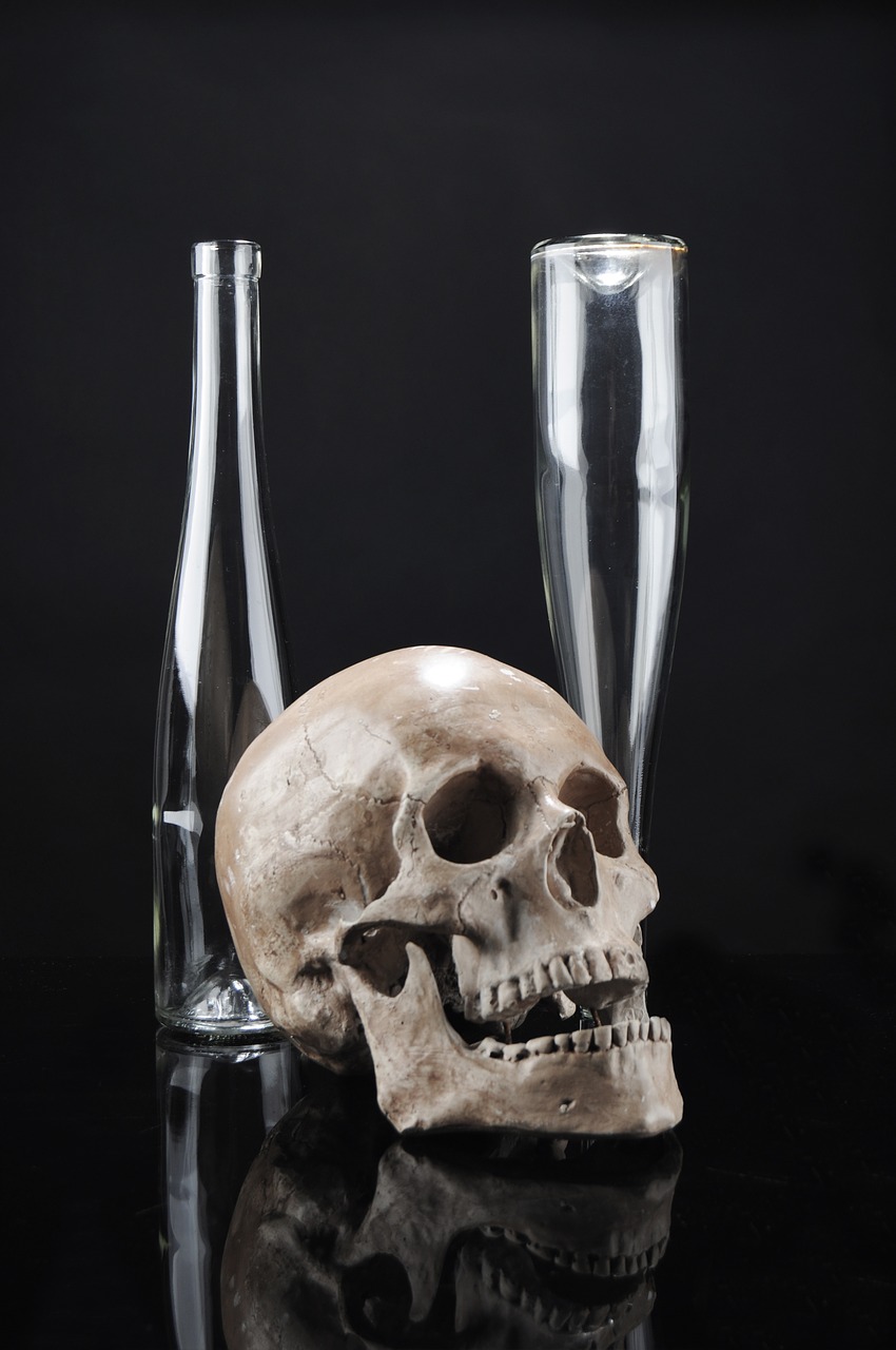 skull skeleton bottle free photo