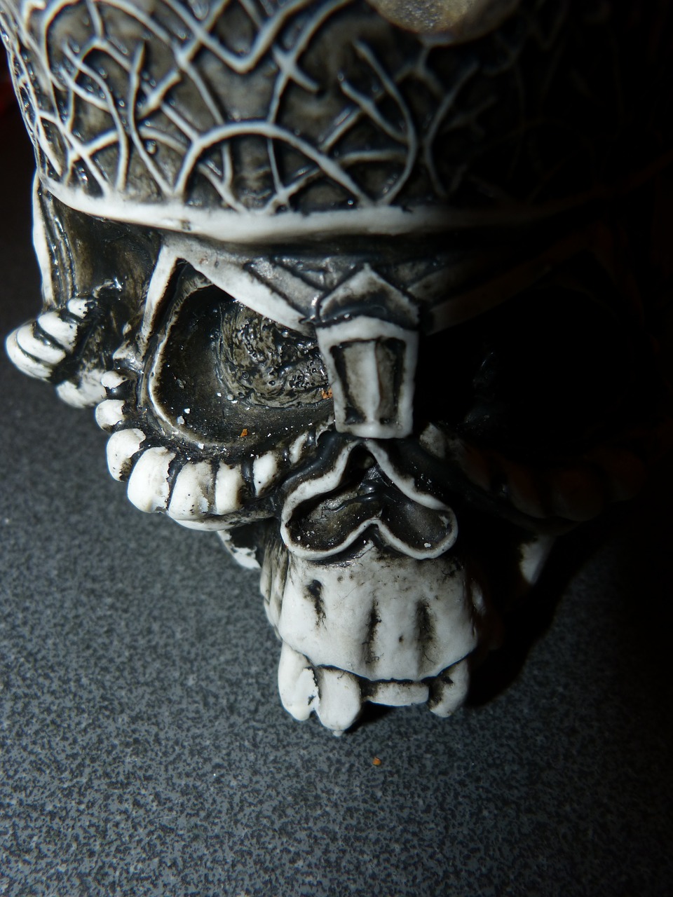 skull and crossbones gothic sculpture free photo