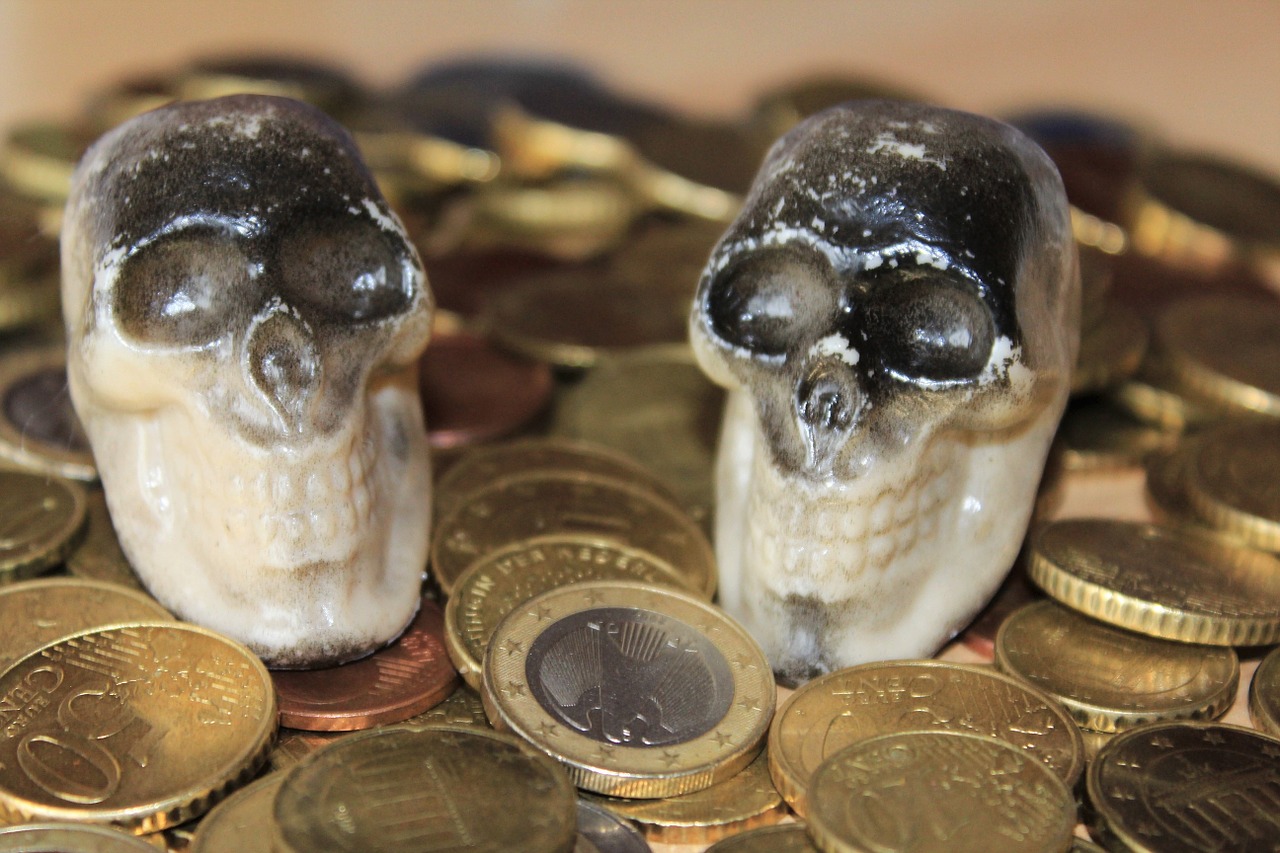 skull and crossbones coins money free photo