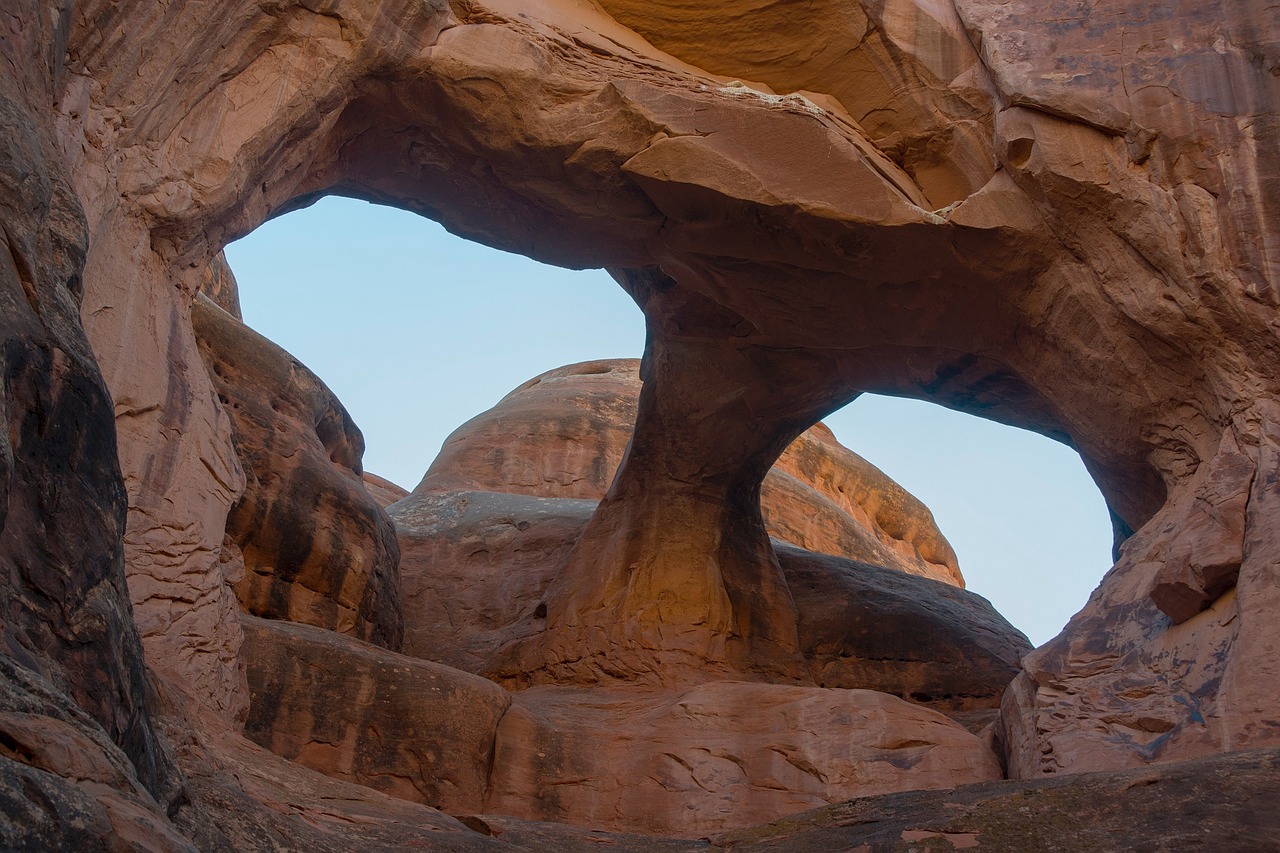 skull arch landscape sandstone free photo