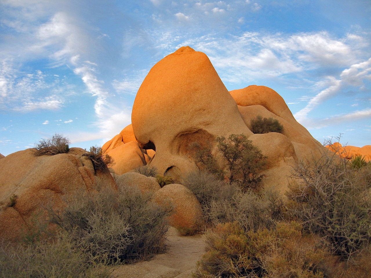 skull rock formation geologic free photo