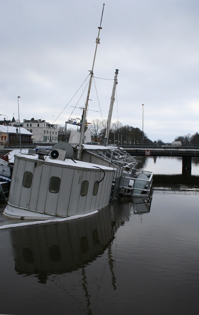 skuta ship boat free photo