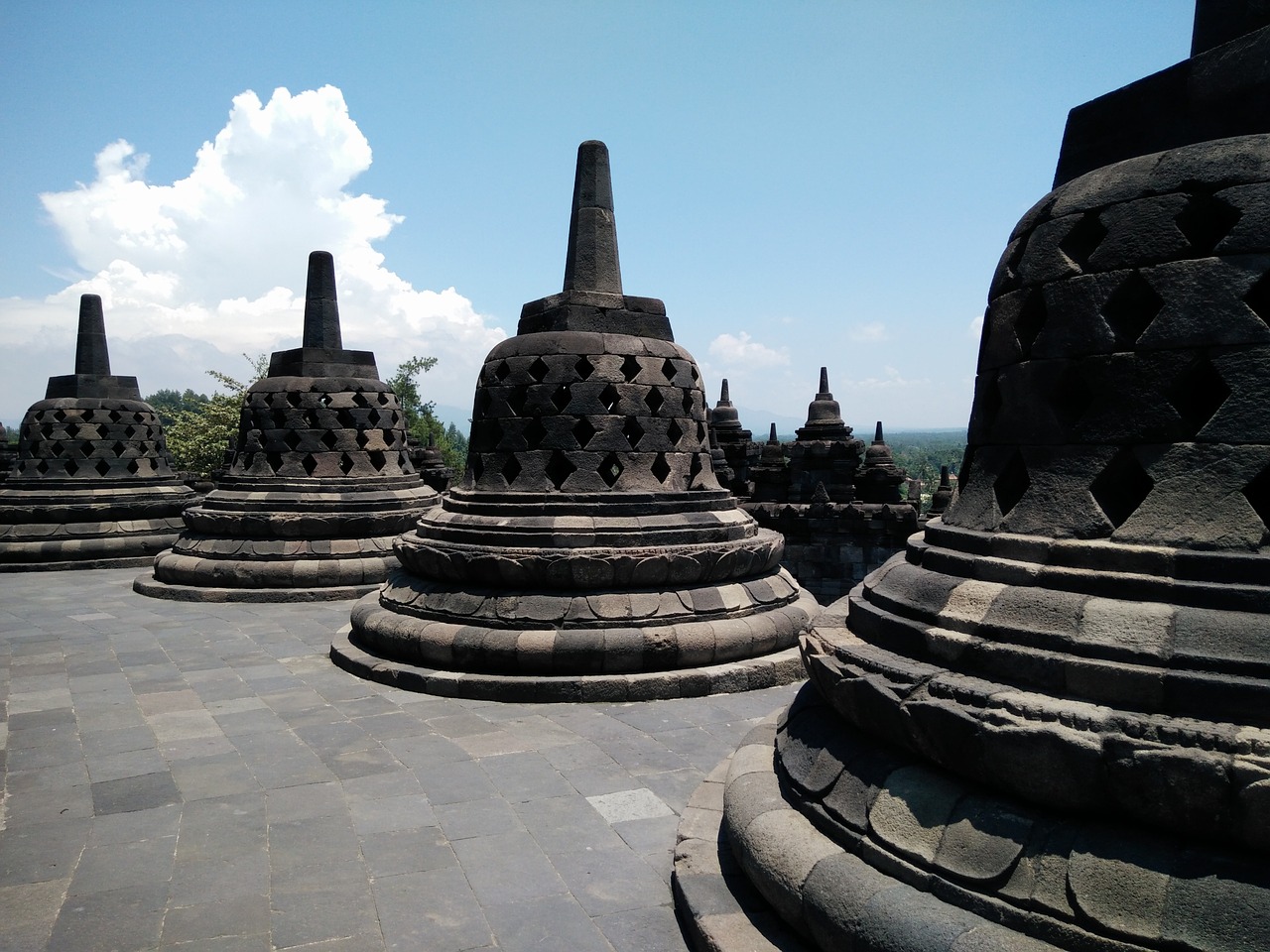 sky monument travel free photo