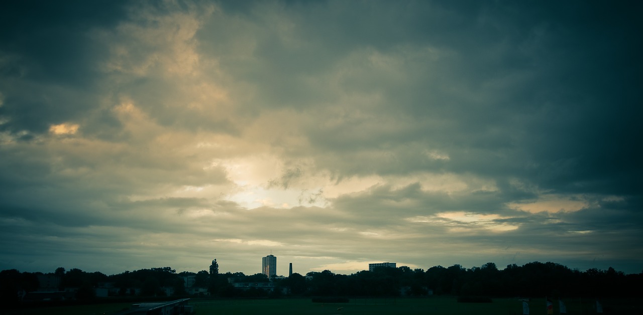 sky city clouds free photo