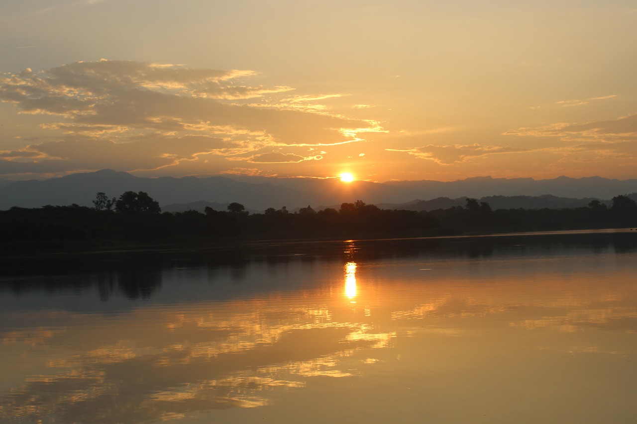 sky morning orange free photo