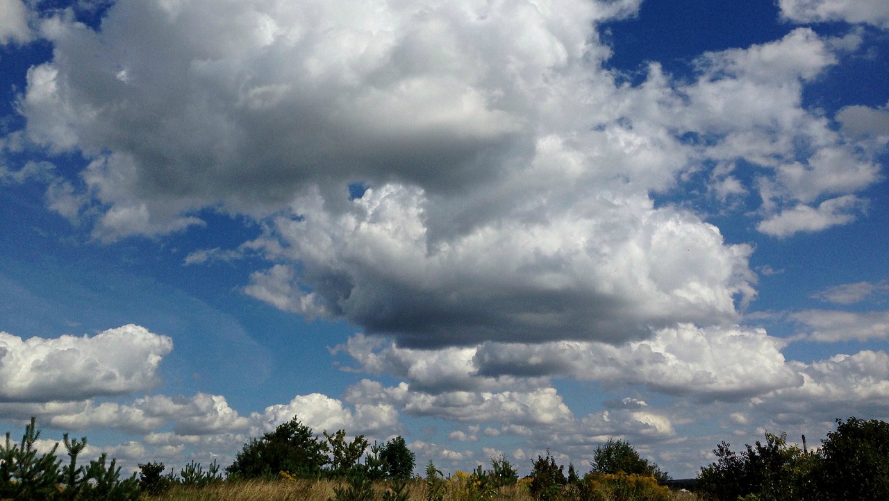 sky clouds glomerulus free photo