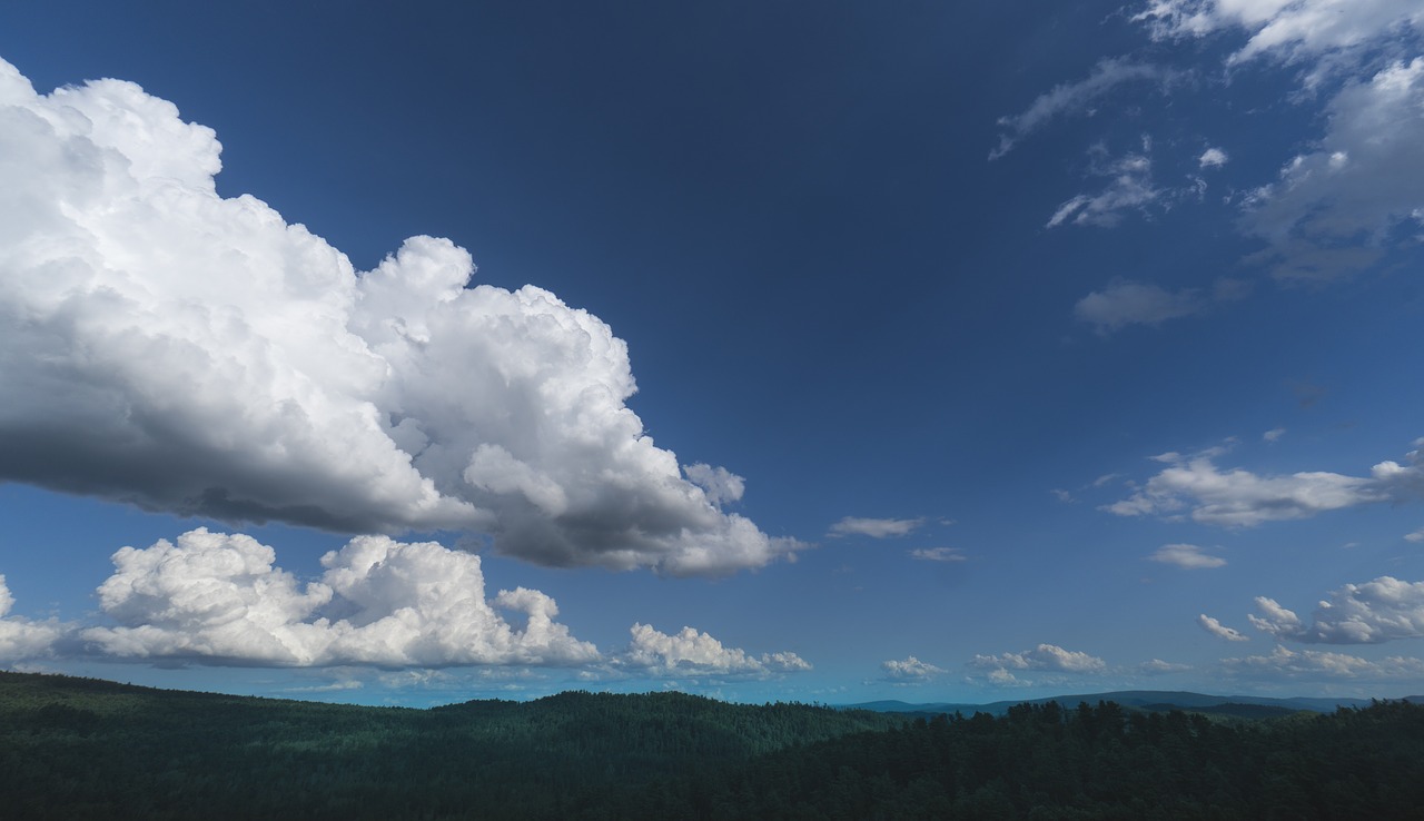 sky blue outdoor free photo