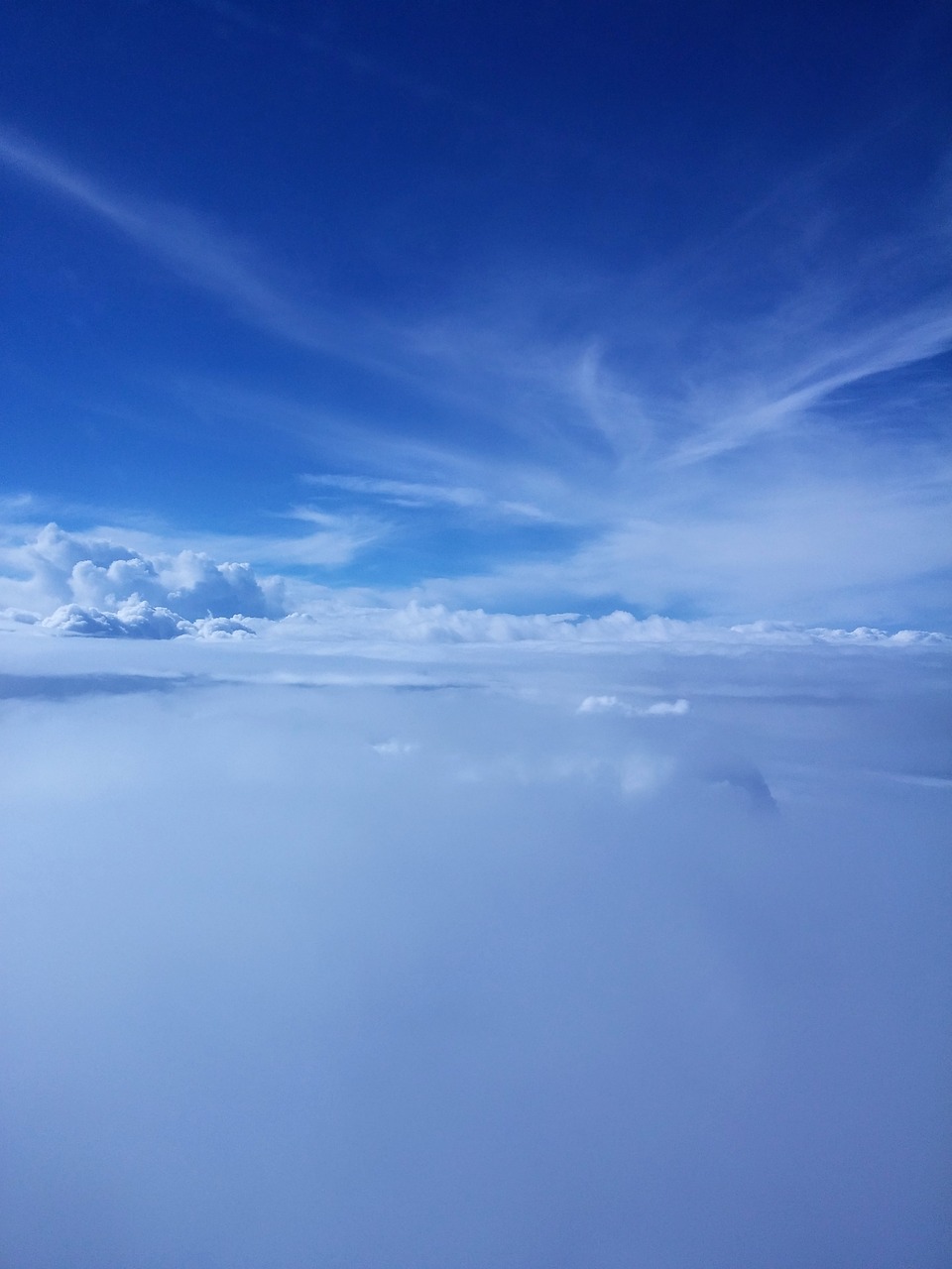 sky blue clouds free photo