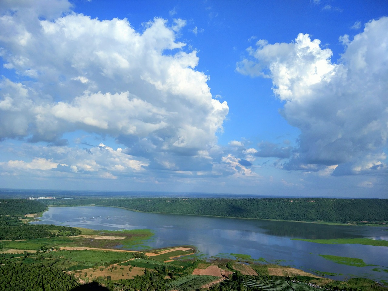 sky mountain river free photo