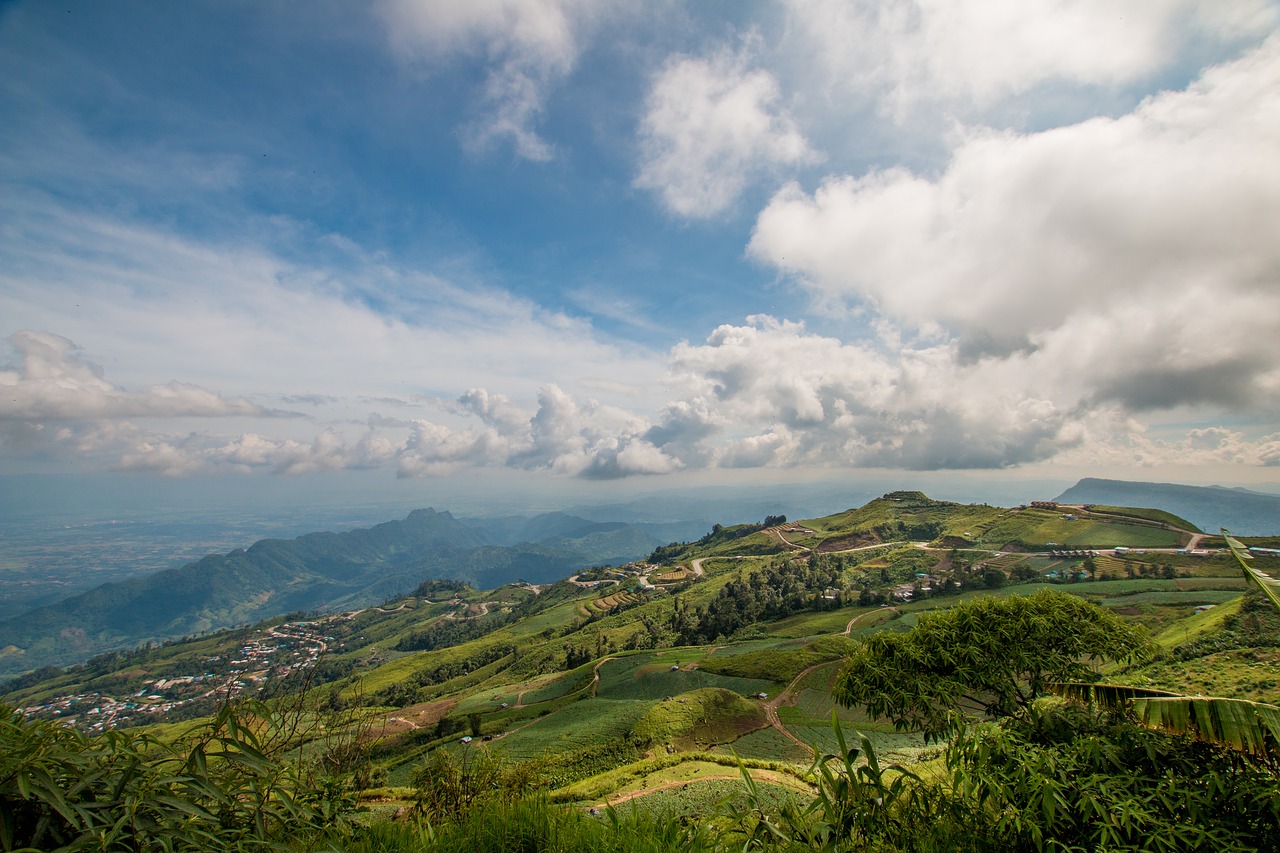 sky mountains phu thap boek free photo