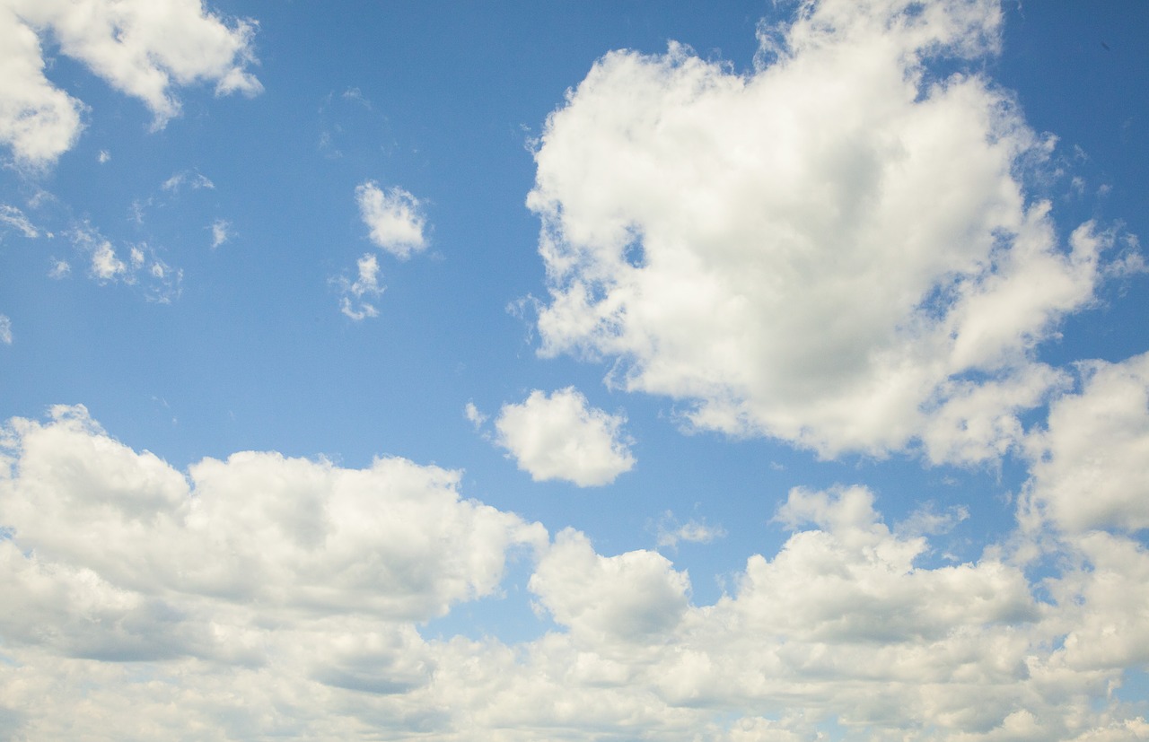 sky blue clouds free photo