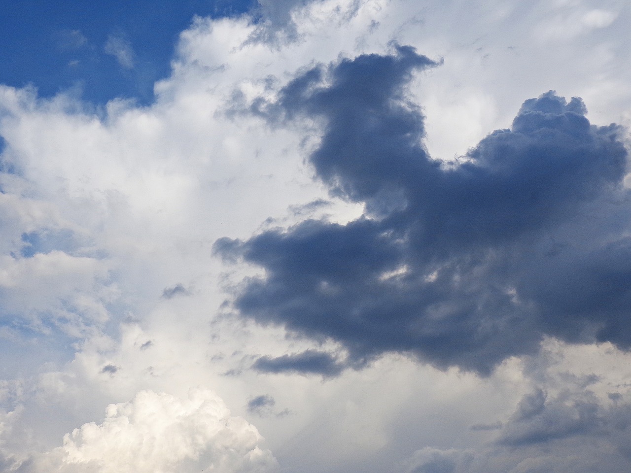 sky clouds cloud cover free photo