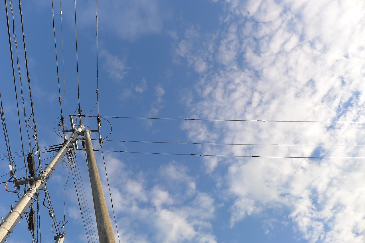 sky pole electric cable free photo