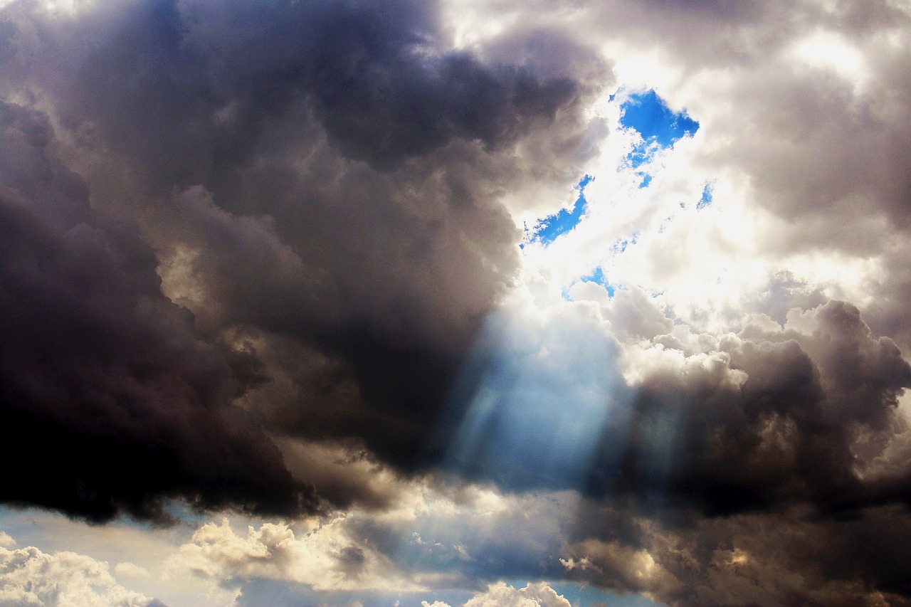 sky clouds dark clouds free photo