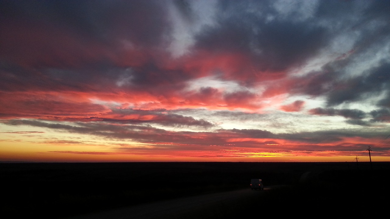 sky in the evening sunset free photo