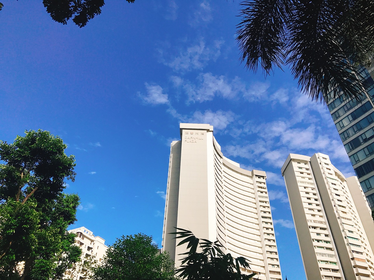 sky blue building free photo