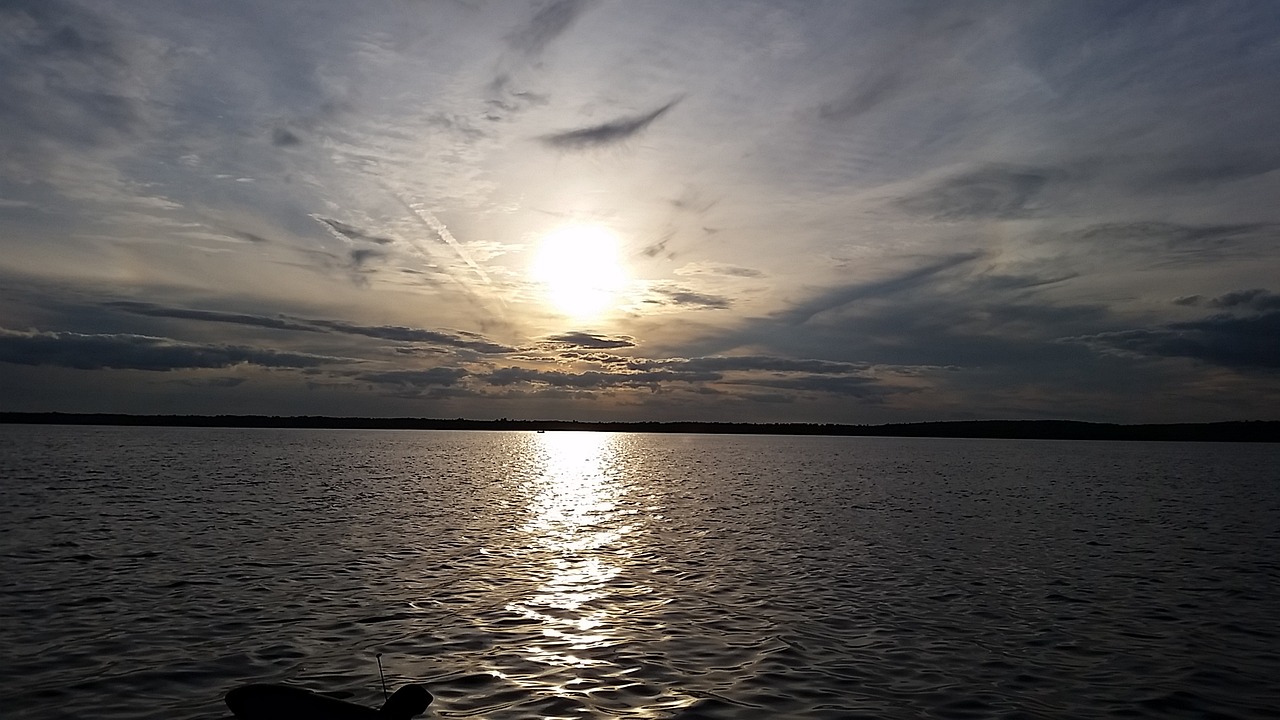 sky sunset lake free photo