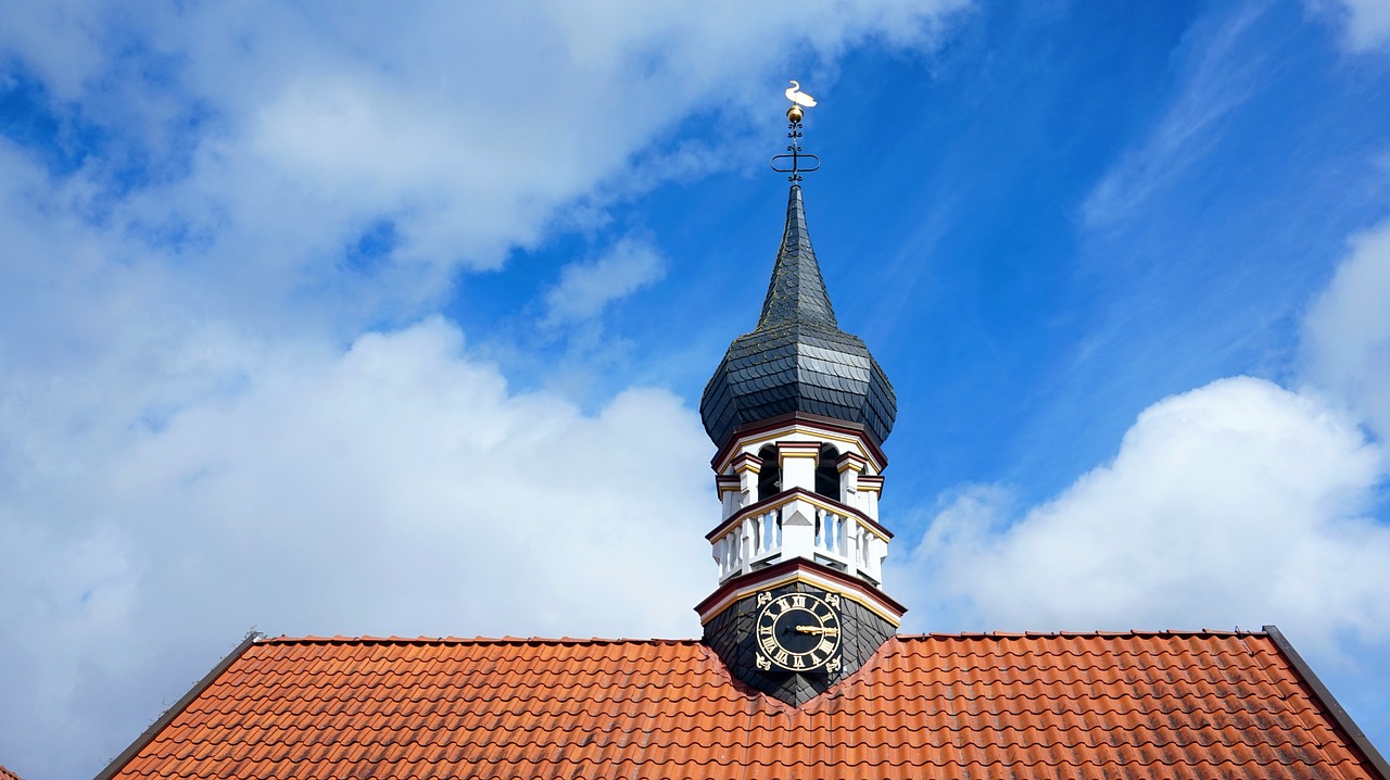 sky architecture roof free photo