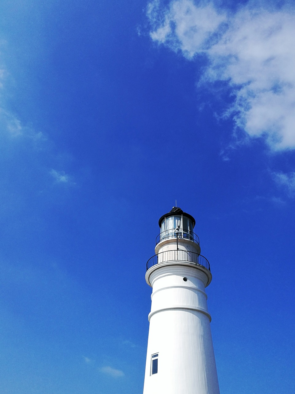 sky  lighthouse  outdoor free photo