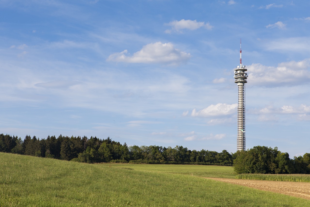 sky  mobile phone mast  antenna free photo