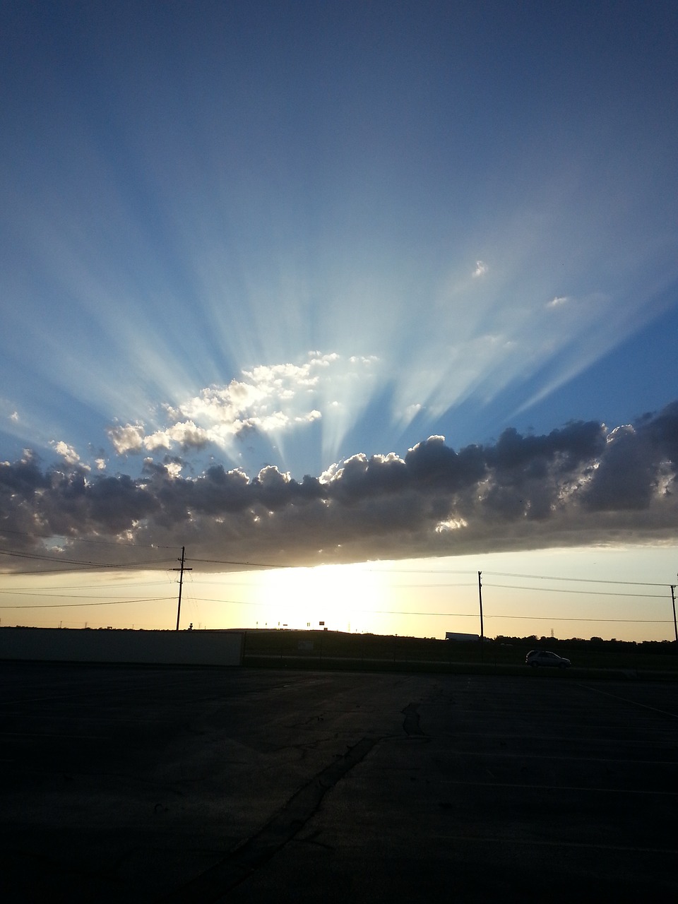 sky  sunlight  clouds free photo