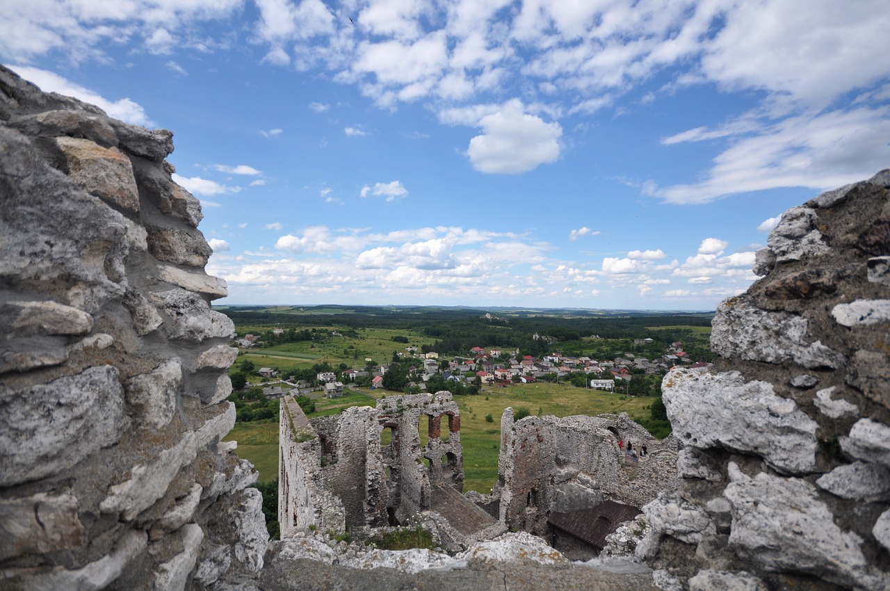 sky  the ruins of the  landscape free photo