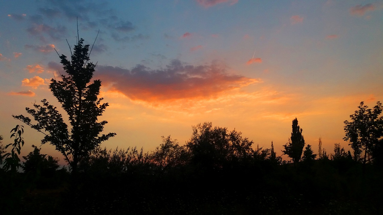 sky  colorful  sunset free photo