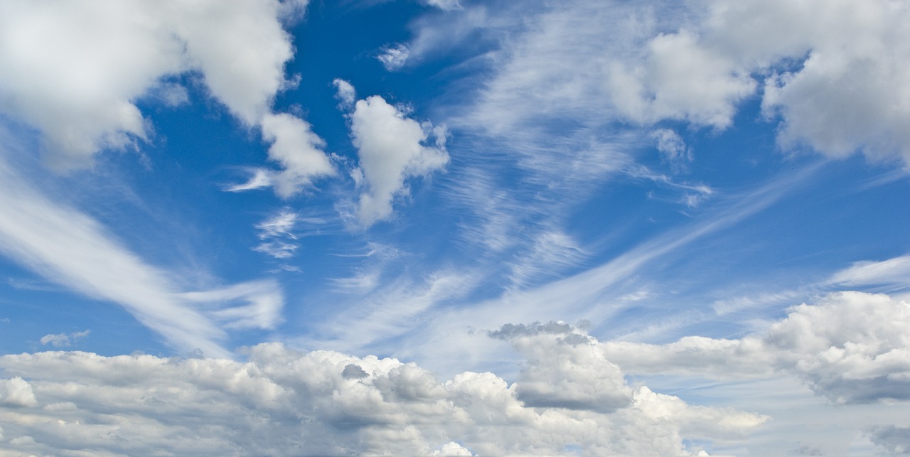 sky blue cloudscape free photo
