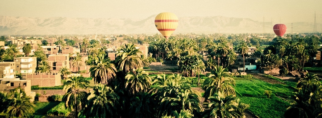 sky mountains hot air balloons free photo