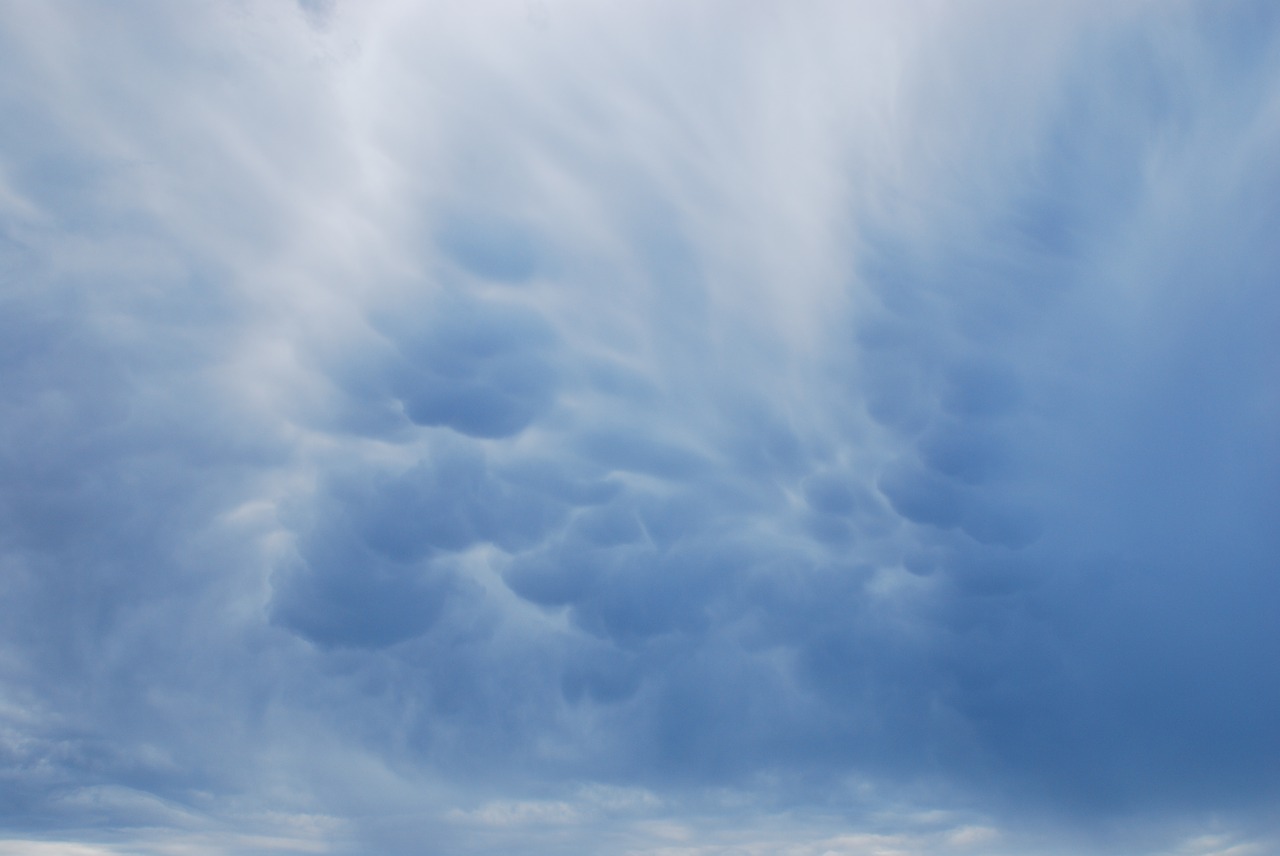 sky clouds cloudy free photo