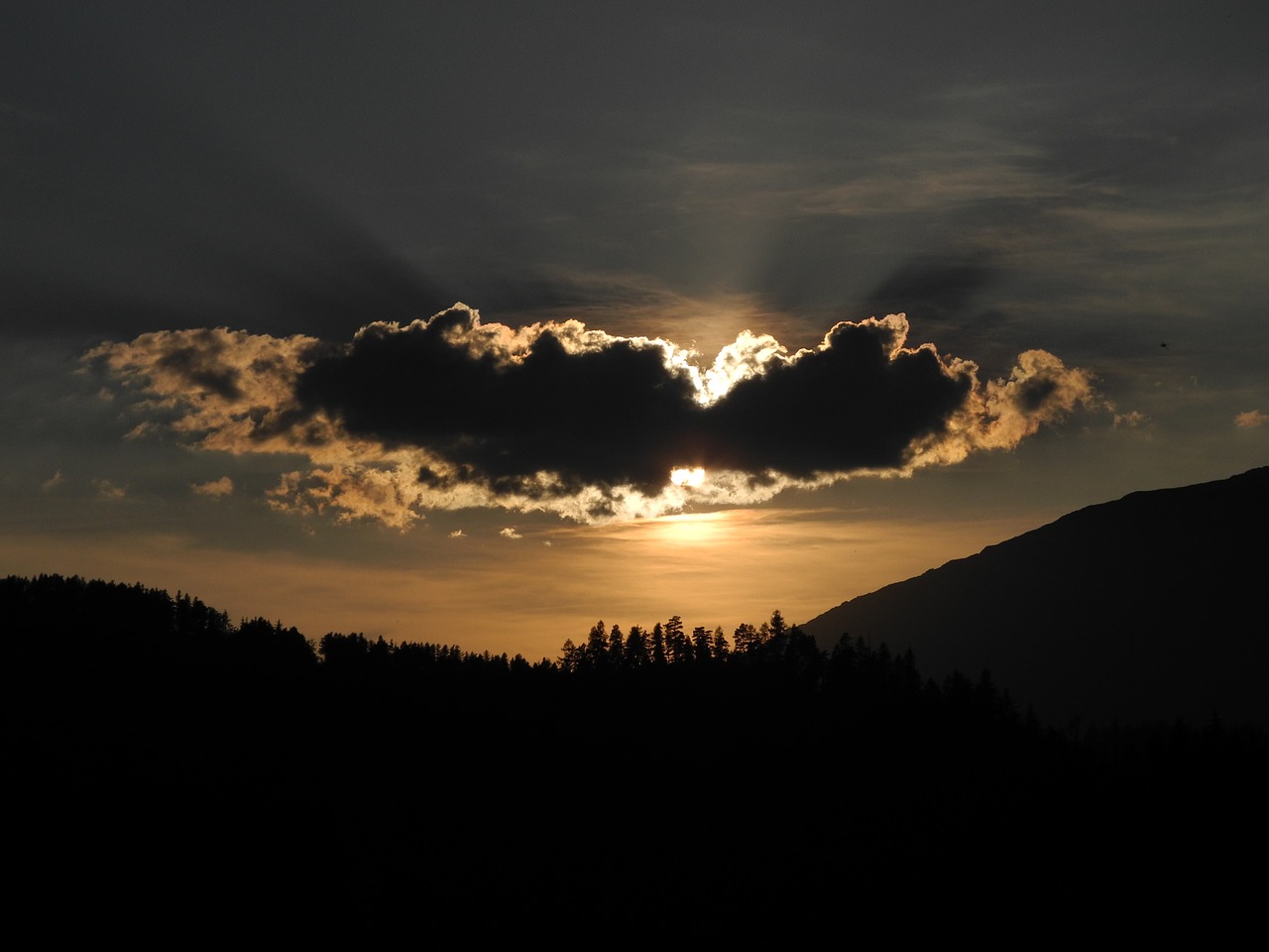 sky evening cloud free photo